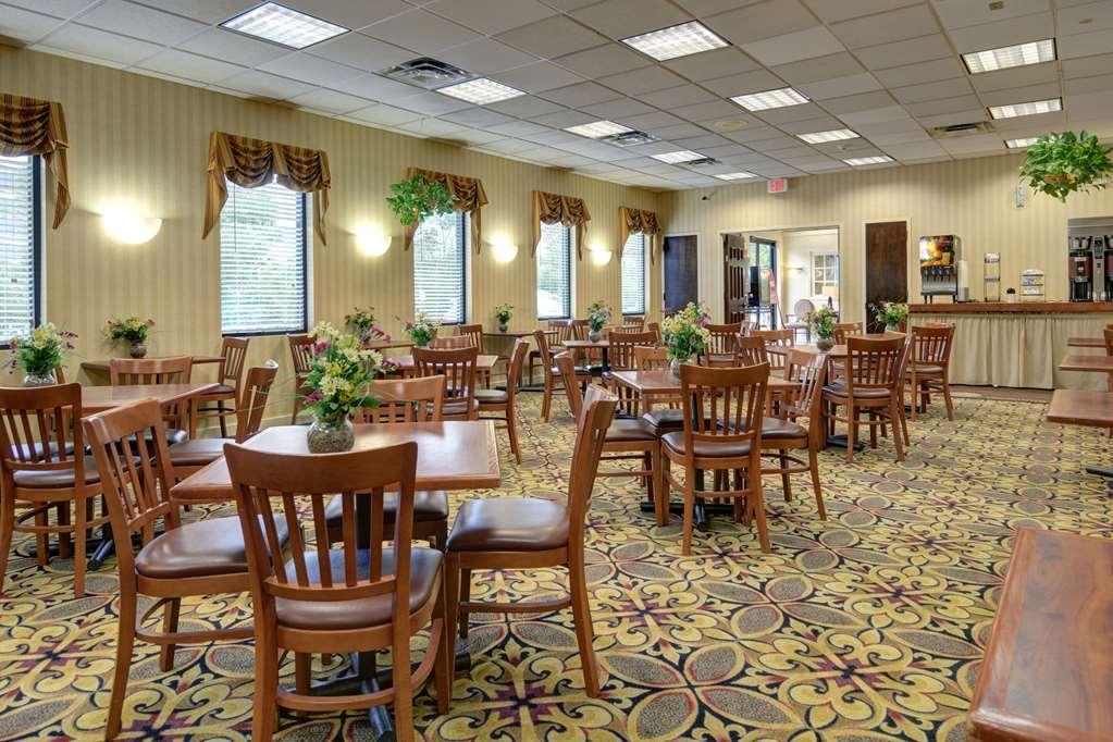 Suburban Studios Tysons Corner Wien Restaurant bilde