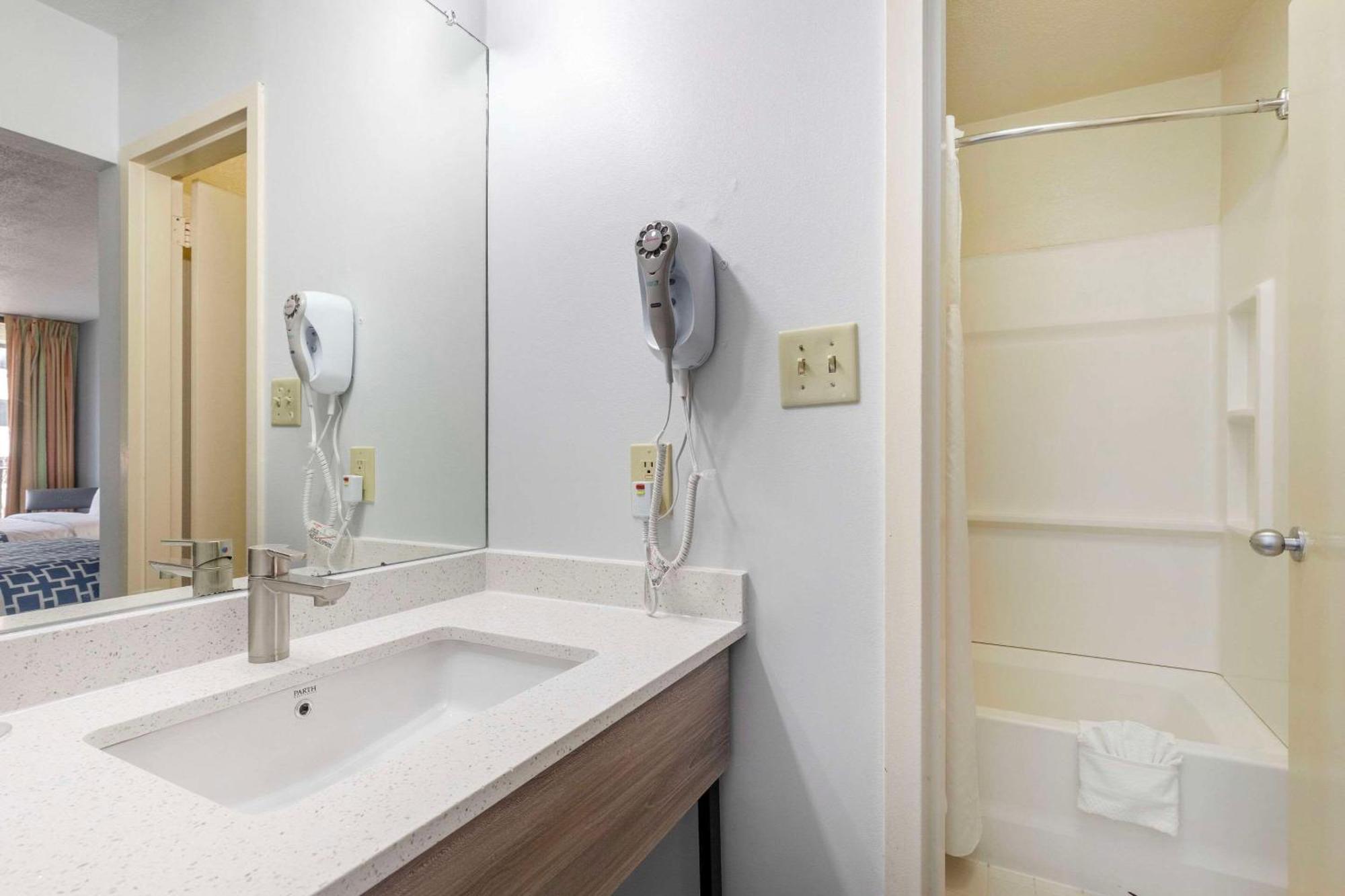 Suburban Studios Tysons Corner Wien Eksteriør bilde