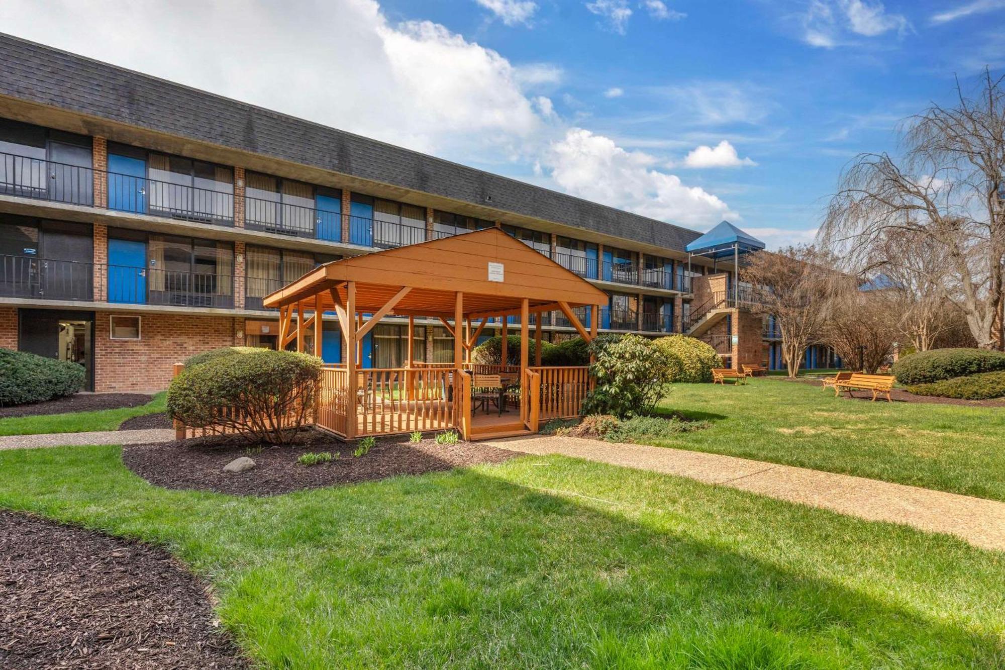 Suburban Studios Tysons Corner Wien Eksteriør bilde