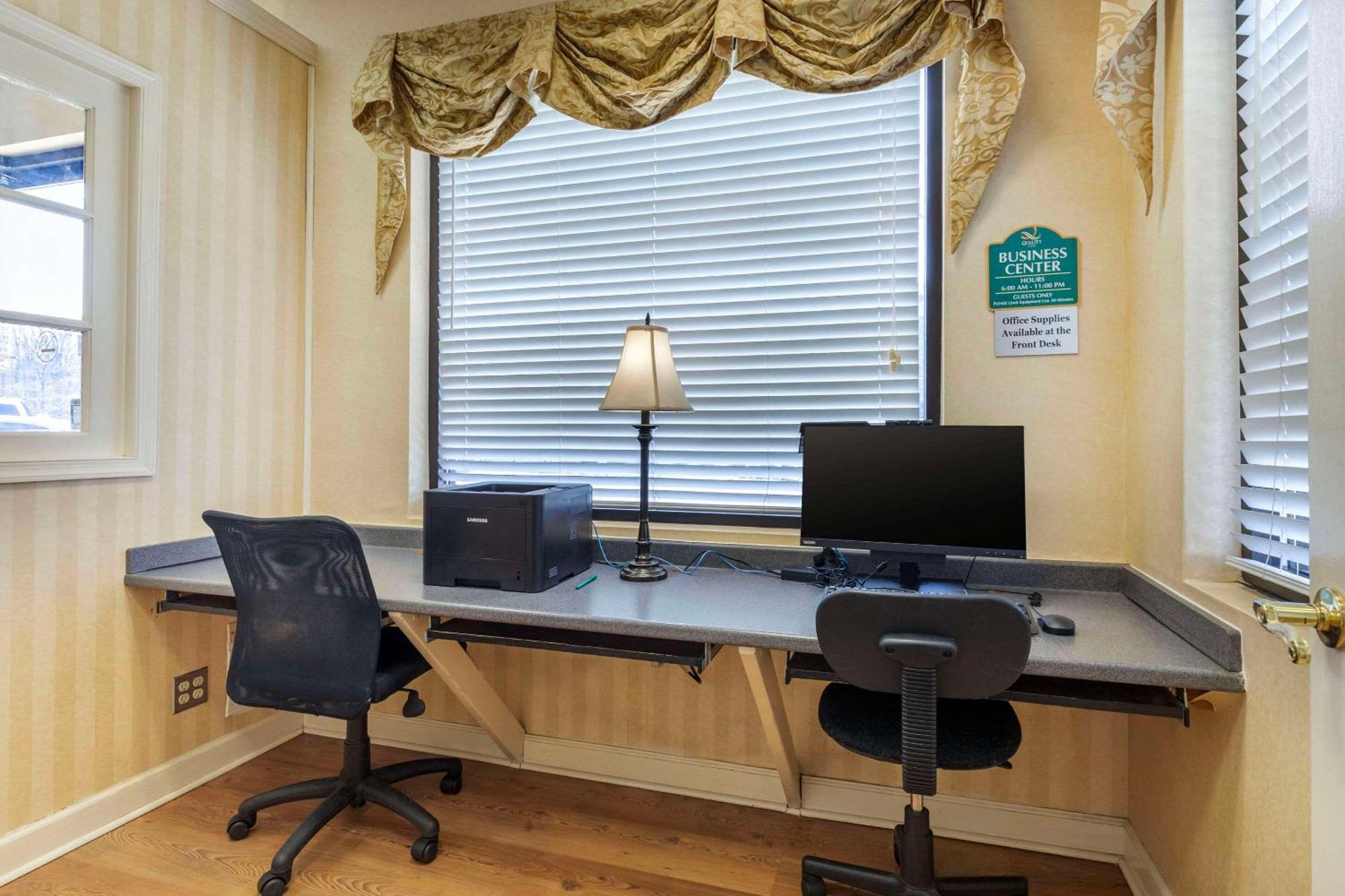Suburban Studios Tysons Corner Wien Eksteriør bilde